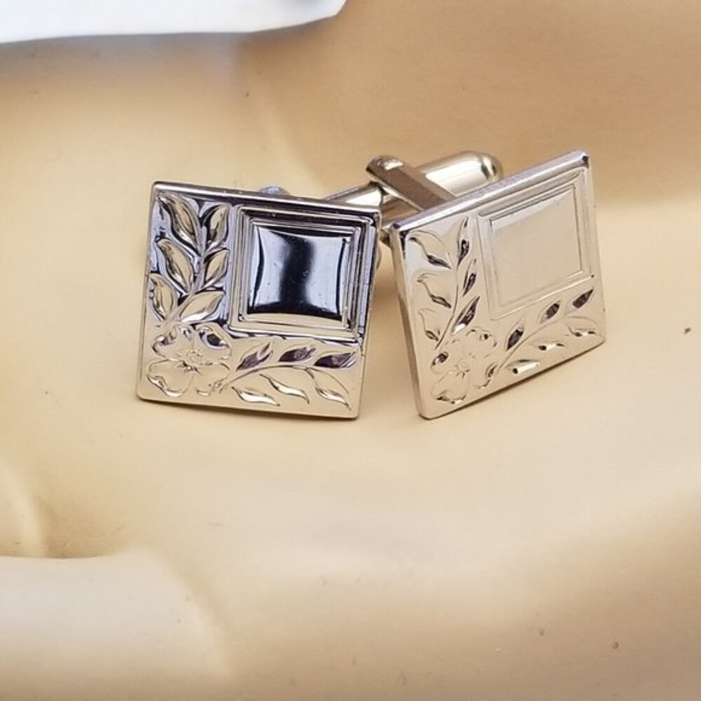 Vintage Silver Tone Square Leaf Cufflinks Classic… - image 2